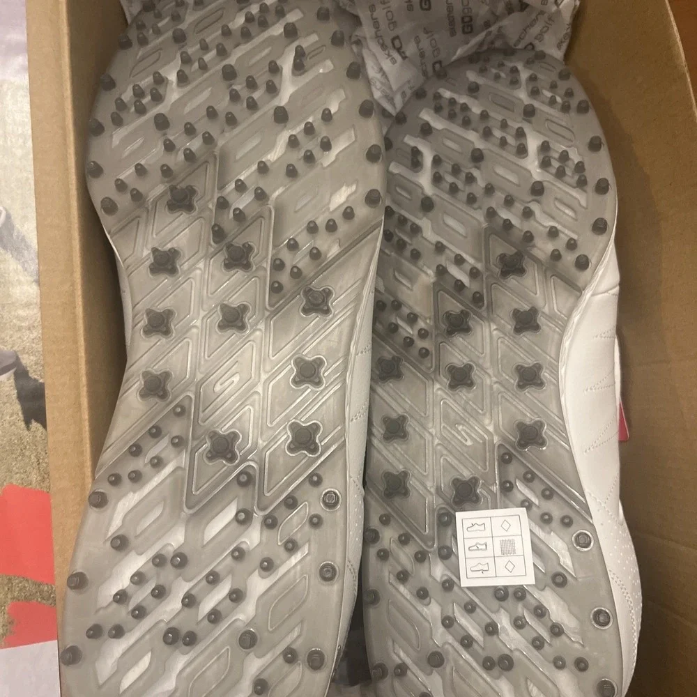 Sketchers Pivot Golf Shoes Men's 11.5 Extra Wide White Spikeless 54645EWW
